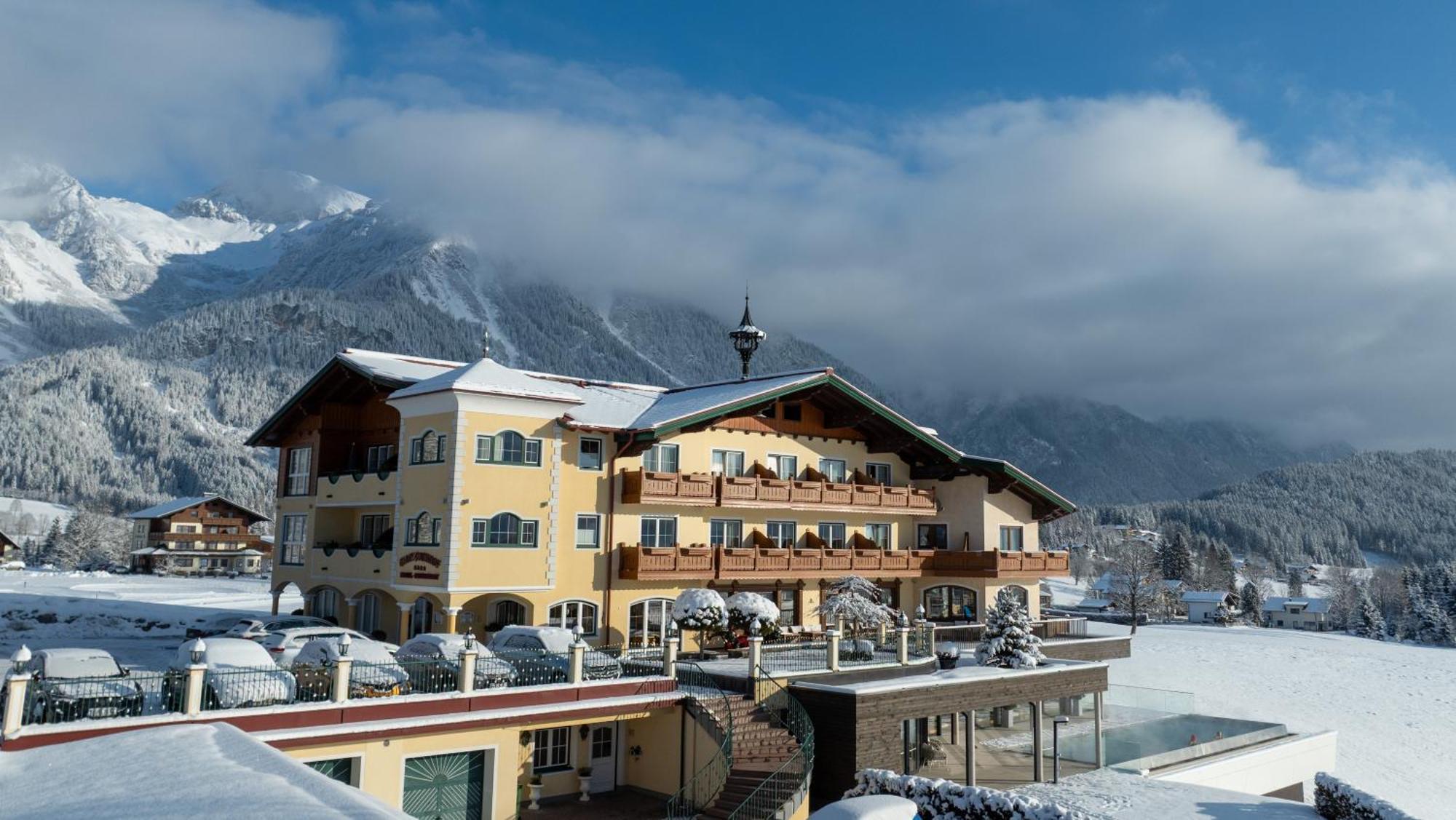 Hotel Ennstalerhof Ramsau am Dachstein Exterior photo