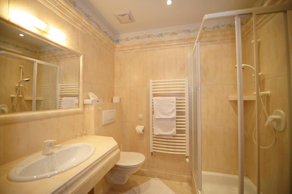 Hotel Ennstalerhof Ramsau am Dachstein Room photo